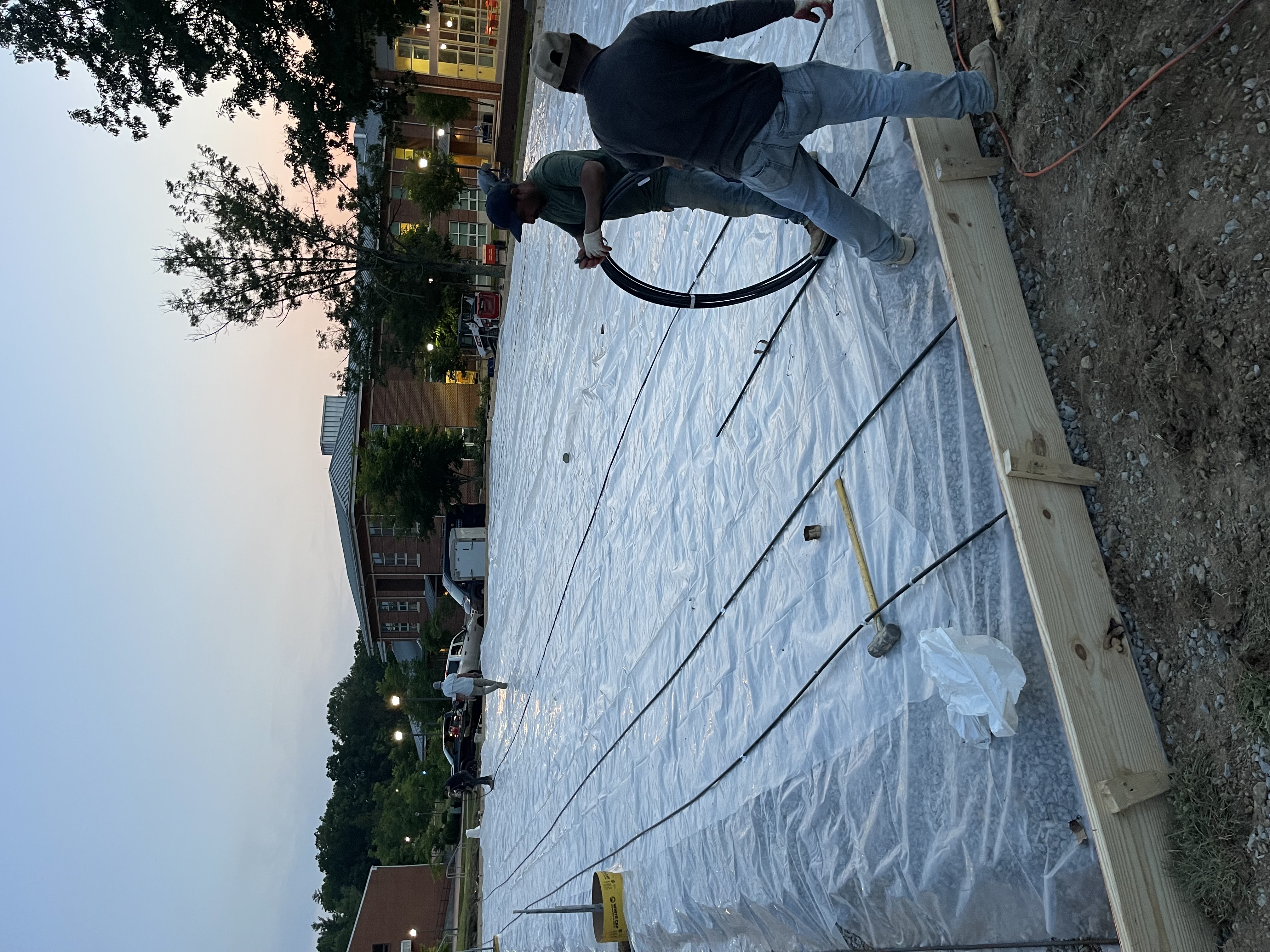 Crew staging equipment for emergency concrete repairs